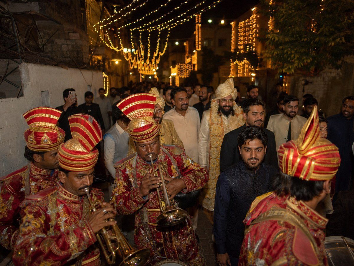 Wedding band celebration 4